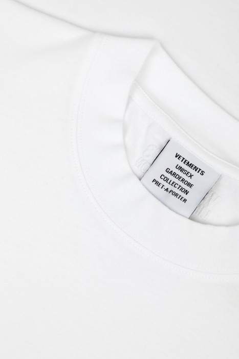 футболка  универсального стиля с лицевой стороны