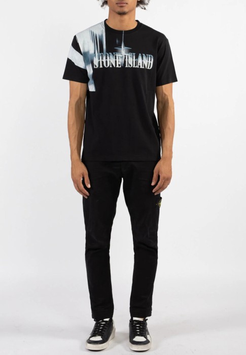 футболка  из америки вид сбоку