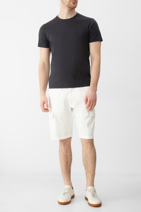 Товар синего цвета с внутренней стороны