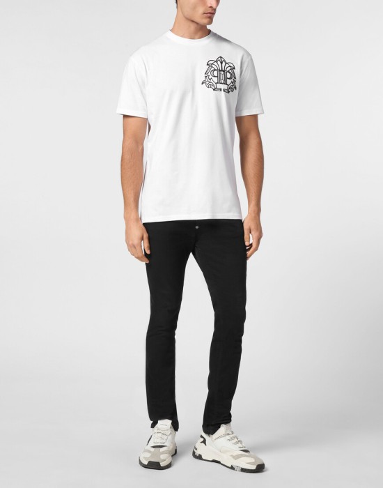 футболка  по цене 19380 руб вид справа