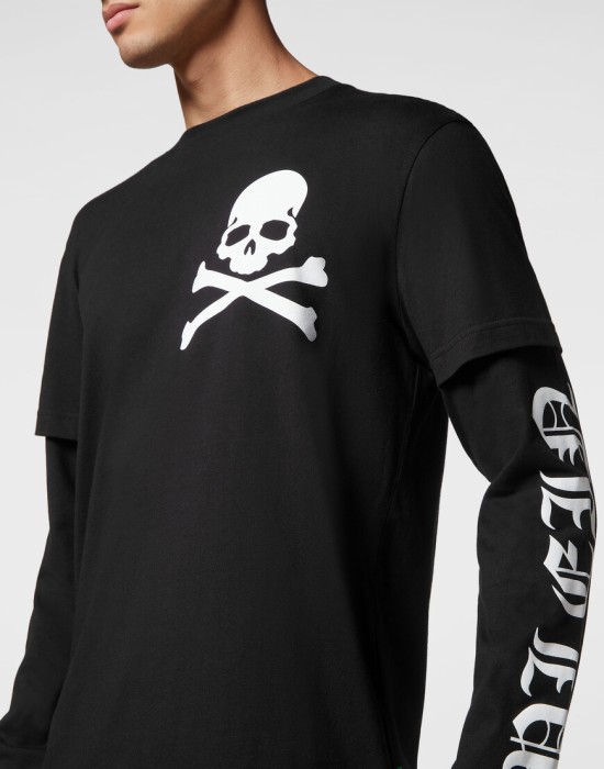 футболка  из америки вид сбоку