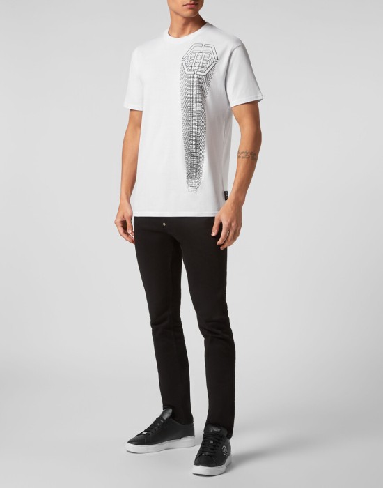 футболка  по цене 27522 руб вид справа