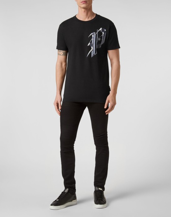 футболка  по цене 34110 руб вид справа