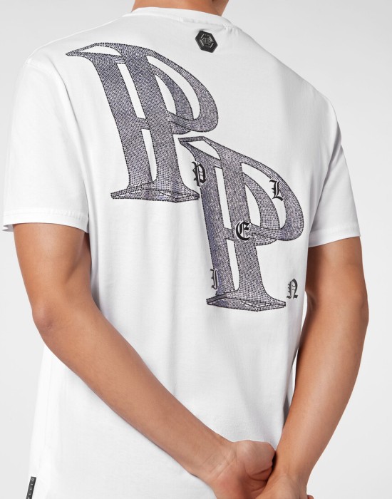 футболка  из америки вид сбоку