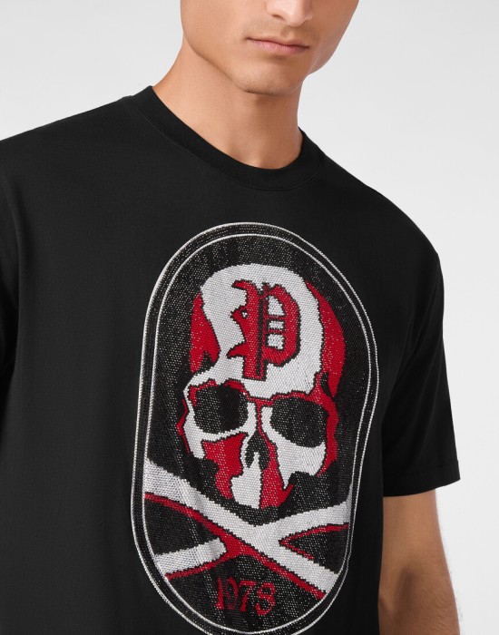 футболка  из америки вид сбоку