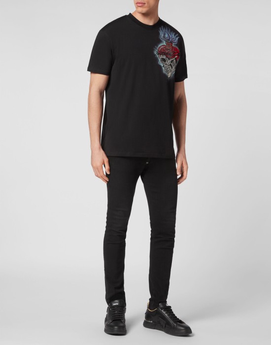 футболка  по цене 46512 руб вид справа