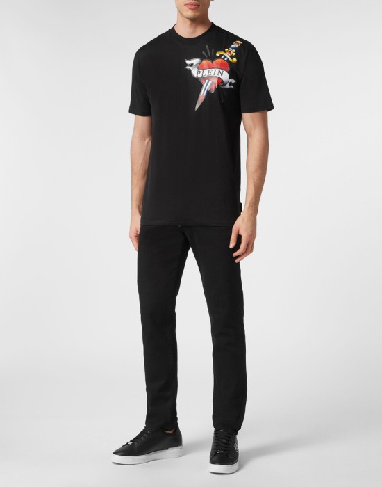 футболка  по цене 27522 руб вид справа