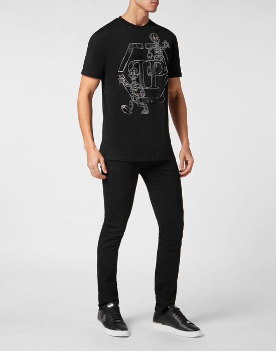 футболка  по цене 30234 руб вид справа