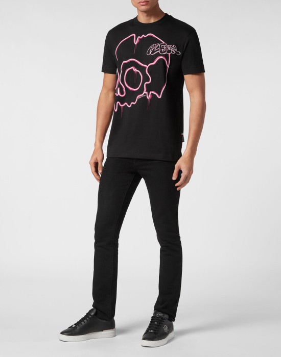 футболка  по цене 18993 руб вид справа