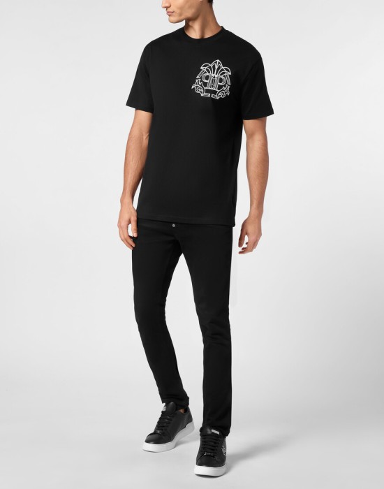 футболка  по цене 19380 руб вид справа