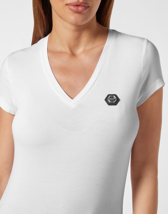 футболка  из америки вид сбоку