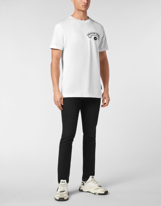 футболка  по цене 29070 руб вид справа