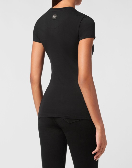 футболка  из америки вид сбоку