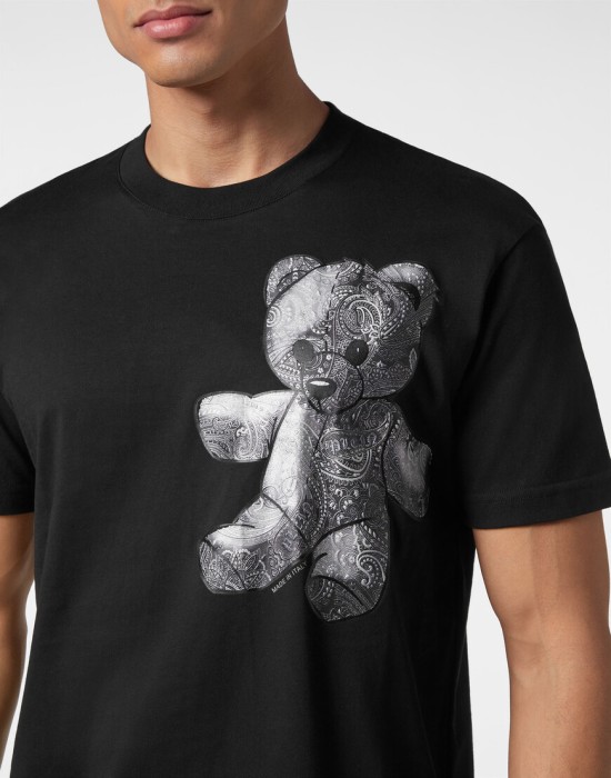 футболка  из проверенных материалов спереди