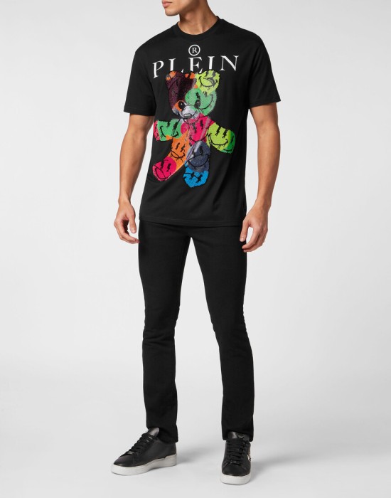 Товар черного цвета с внутренней стороны