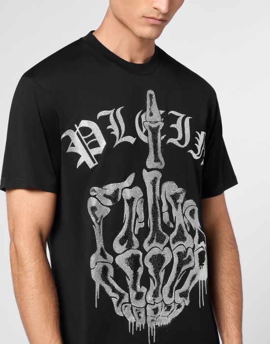 футболка  из проверенных материалов спереди