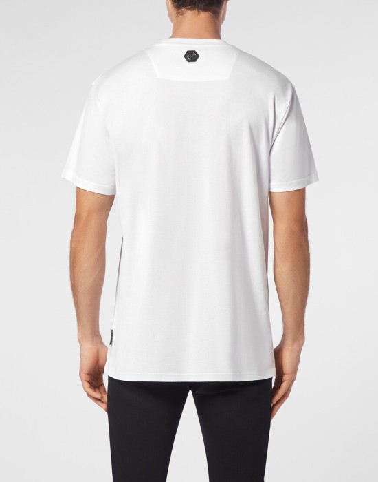 футболка  из америки вид сбоку