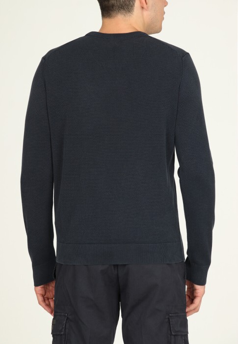 футболка  из италии вид сбоку