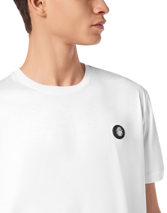 Товар белого цвета с внутренней стороны