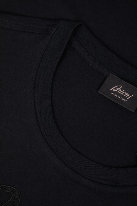 футболка  из хлопка спереди