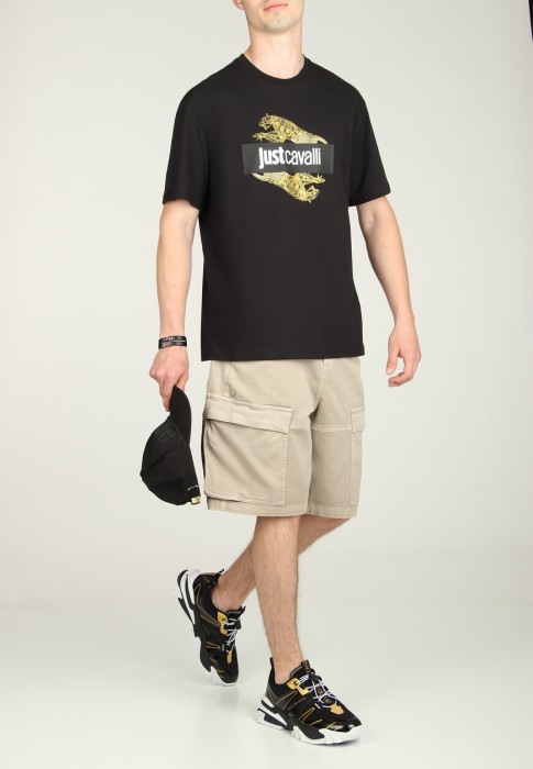 футболка  по цене 17430 руб вид справа