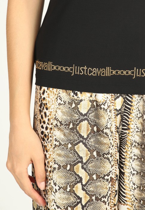 футболка  из проверенных материалов спереди