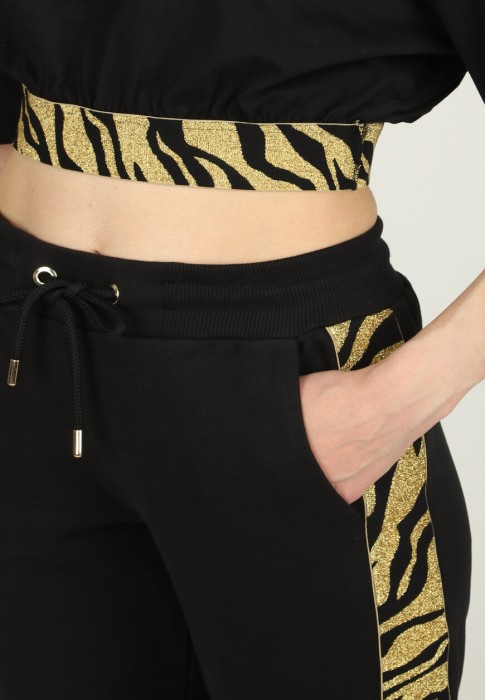 футболка  из проверенных материалов спереди