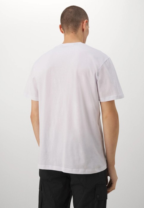 футболка  из италии вид сбоку