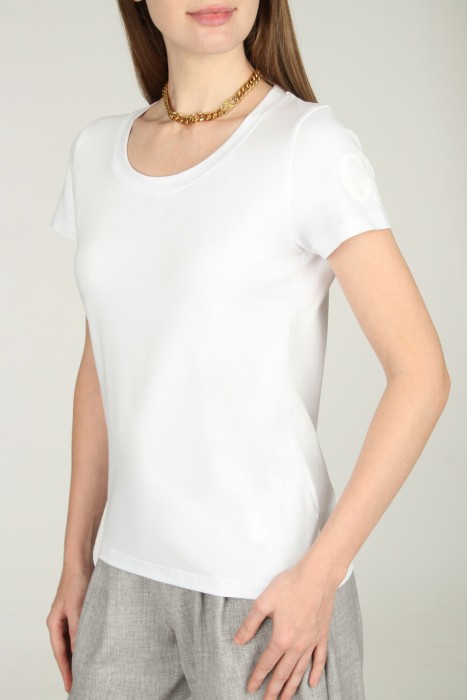 футболка  из проверенных материалов спереди