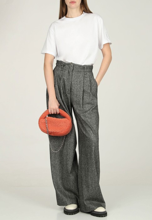 футболка  по цене 11130 руб вид справа