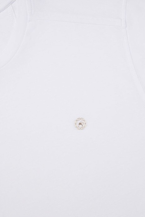 футболка  из англии вид сбоку