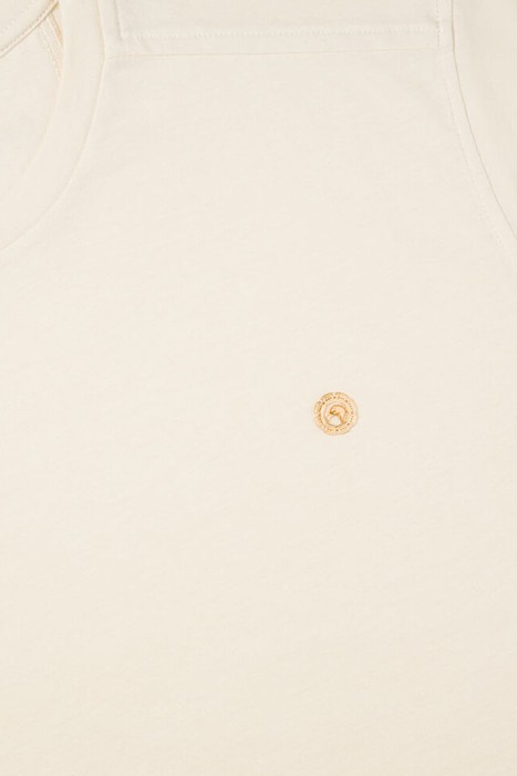 футболка  из англии вид сбоку