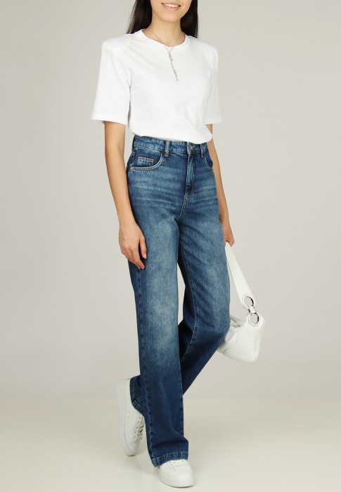 футболка  из италии вид сбоку