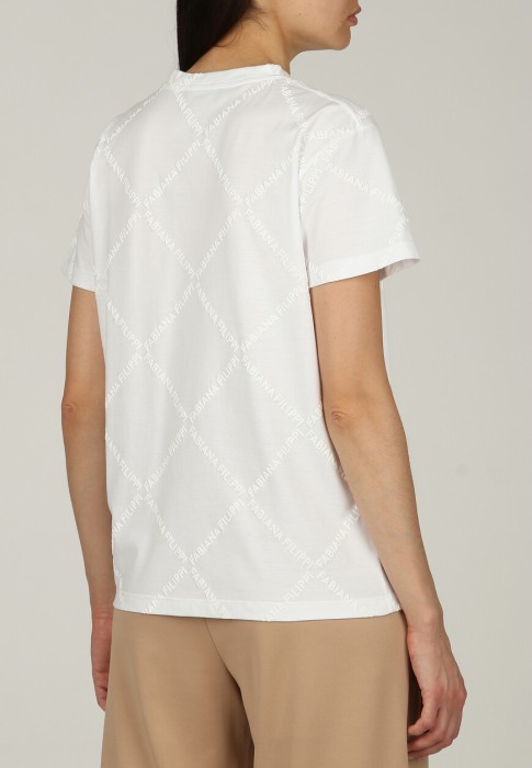 Товар белого цвета с внутренней стороны