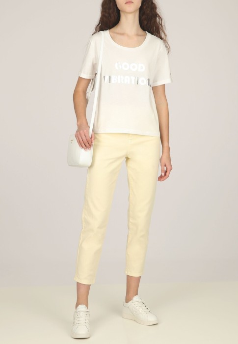 футболка  от бренда patrizia pepe вид слева