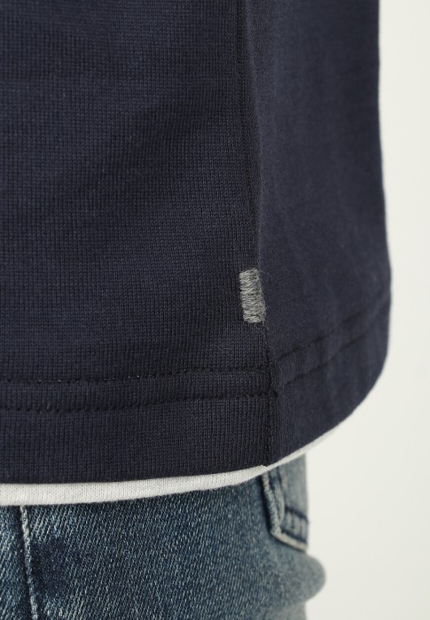 футболка  из проверенных материалов спереди