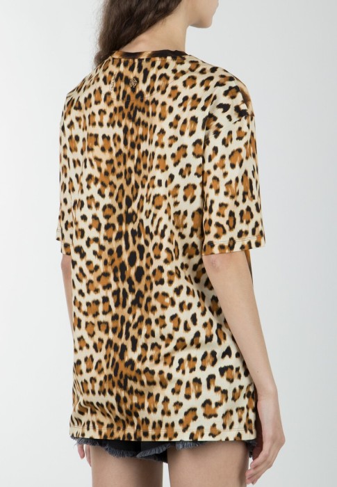 Товар коричневого цвета с внутренней стороны