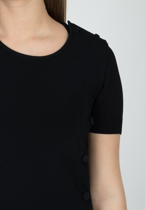 футболка  из проверенных материалов спереди