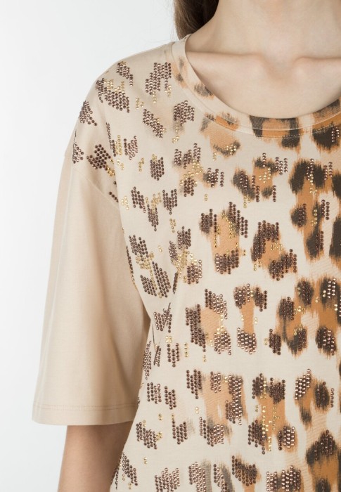 футболка  из проверенных материалов спереди