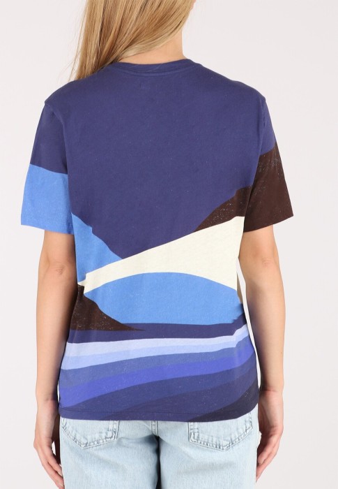 Товар синего цвета с внутренней стороны