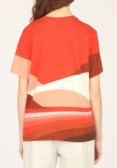 футболка  из франции вид сбоку