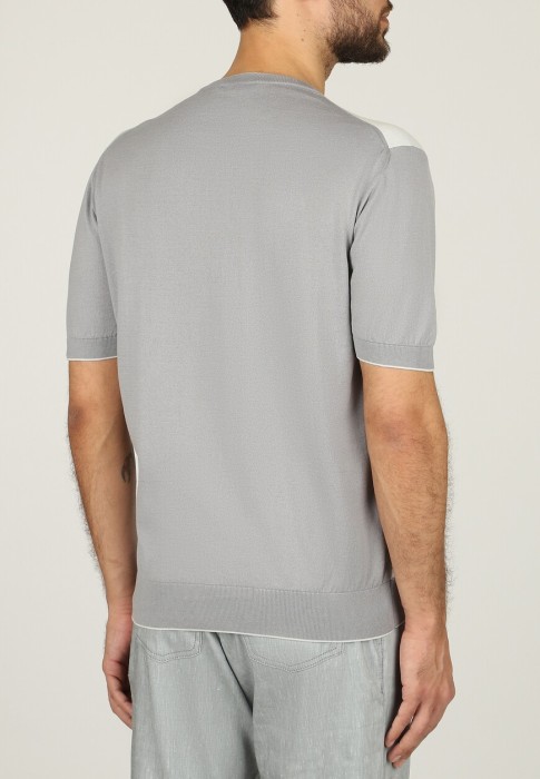 футболка  из италии вид сбоку