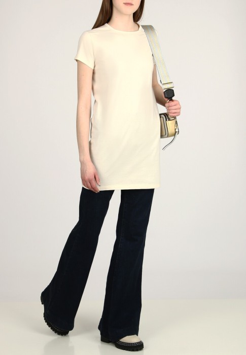 футболка  по цене 18130 руб вид справа