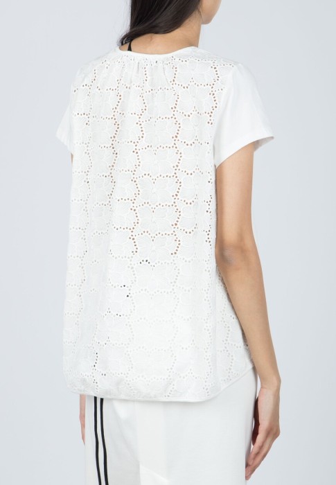 футболка  - качественный продукт вид сбоку