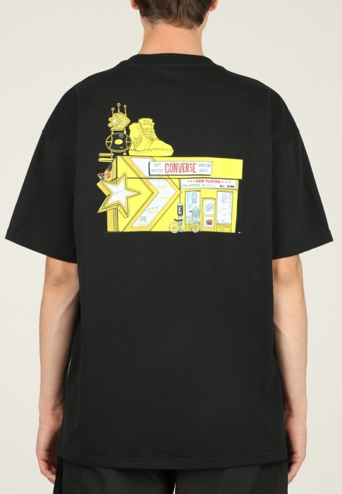 футболка  из америки вид сбоку