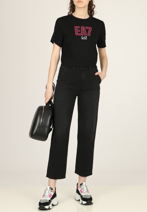 футболка  из италии вид сбоку