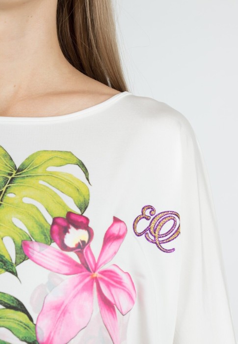 футболка  из проверенных материалов спереди