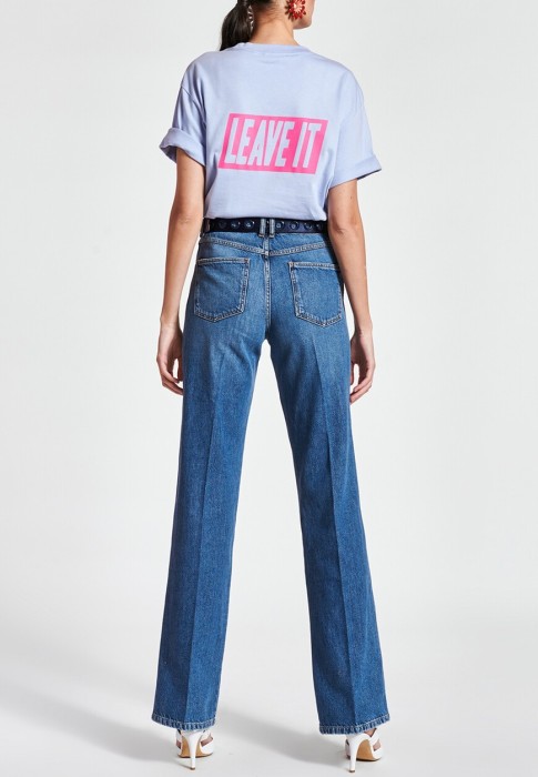 Товар голубого цвета с внутренней стороны