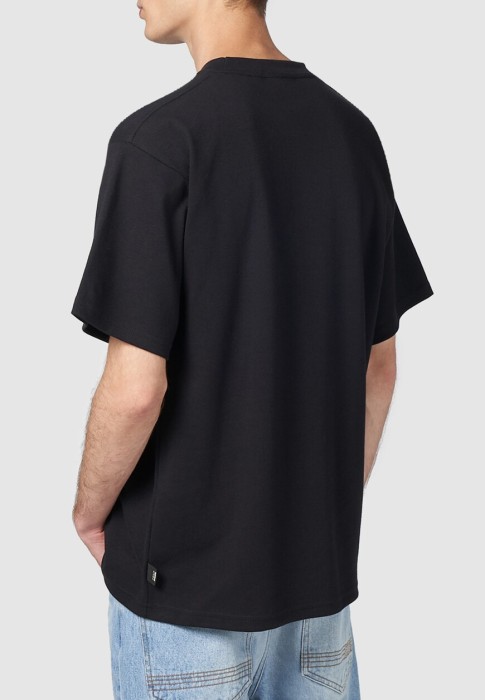 футболка  из италии вид сбоку