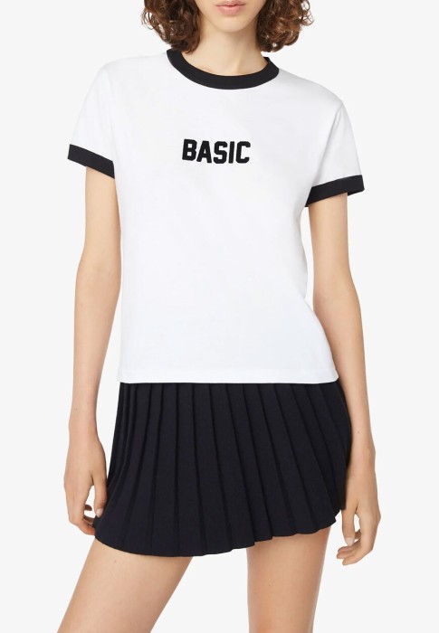 Товар белого цвета с внутренней стороны